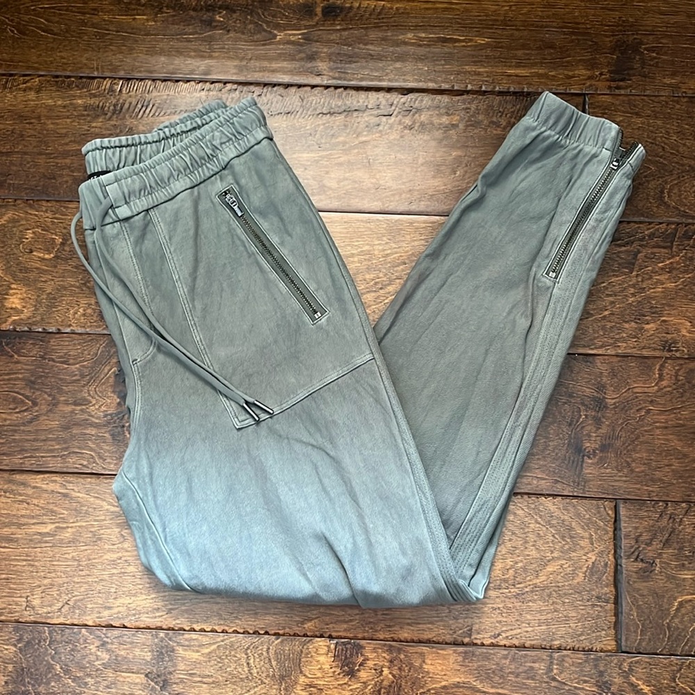 Athleta joggers